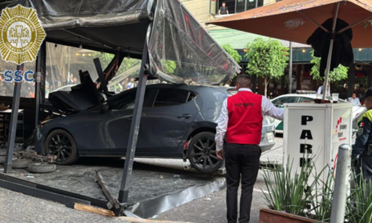 El choque se registró al exterior del restaurante Quebracho en la alcaldía Cuauhtémoc