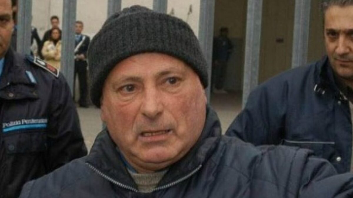 Graziano Mesina fue el penúltimo de una familia de 11 hijos