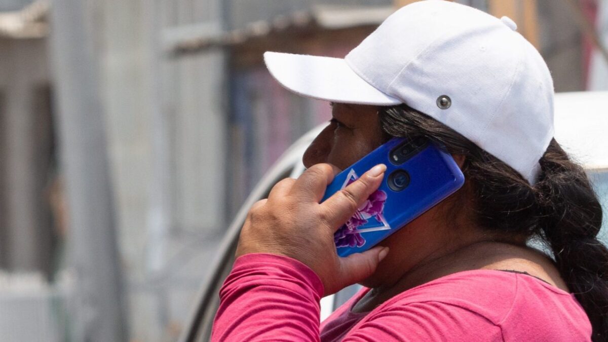 Para agilizar la búsqueda de desaparecidos, el diputado de Morena en el Congreso capitalino, Alberto Martínez Urincho, presentó una iniciativa para que empresas de telecomunicaciones proporcionen a autoridades información como número telefónico de la persona no localizada.