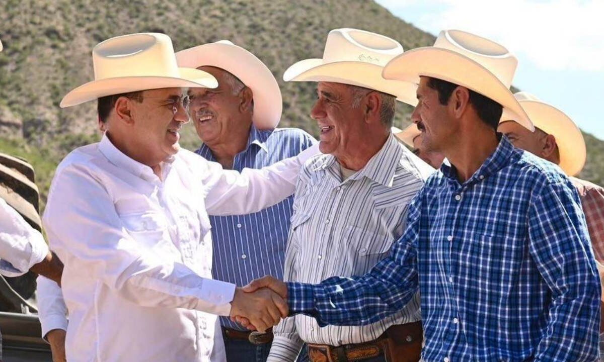 Tras un acuerdo con CFE, el gobernador de Sonora, Alfonso Durazo mejoró las tarifas eléctricas para los sonorenses.