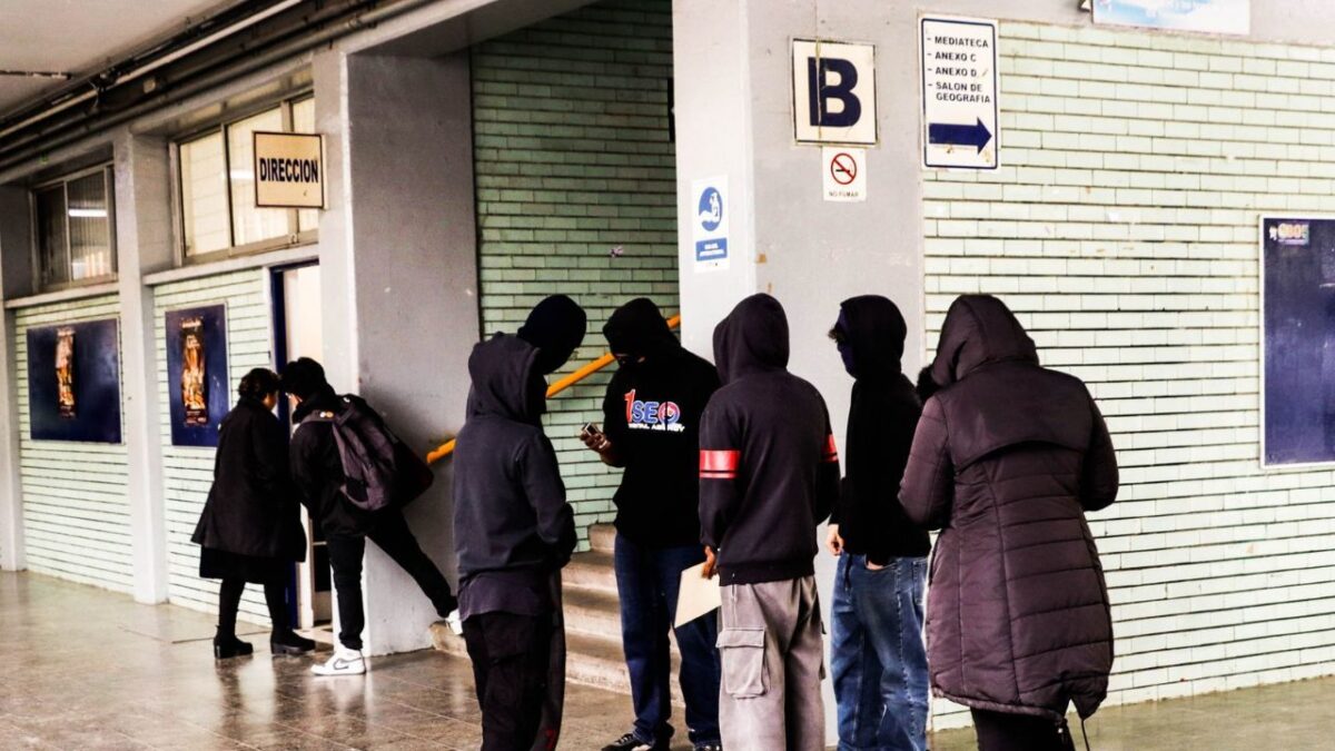 Un total de 272 mil 726 aspirantes del la Zona Metropolitana realizaron su registro en la plataforma ¡Mi derecho, Mi lugar!