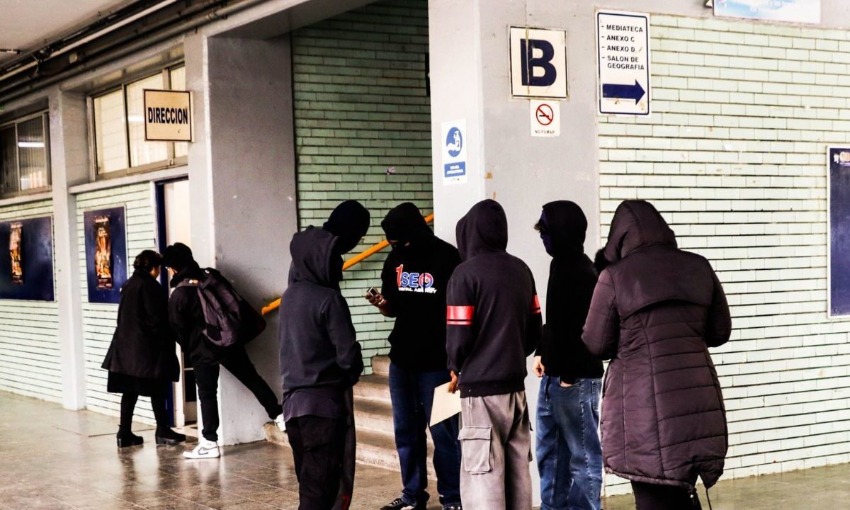 Un total de 272 mil 726 aspirantes del la Zona Metropolitana realizaron su registro en la plataforma ¡Mi derecho, Mi lugar!