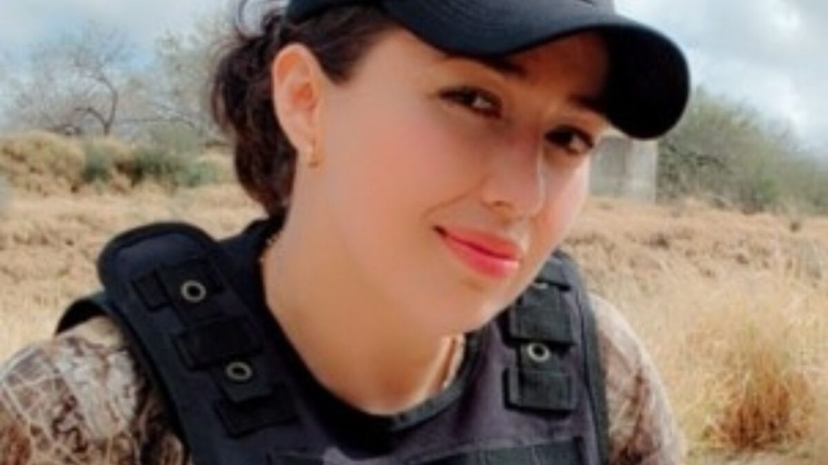 Delia Quiroa cuenta con una licenciatura en derecho y una maestría en amparo y derechos fundamentales.
