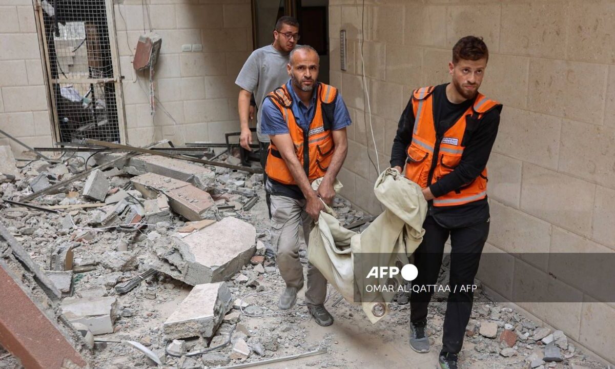 Continúan los ataques israelíes en la Franja de Gaza, 53 personas murieron tan solo este jueves