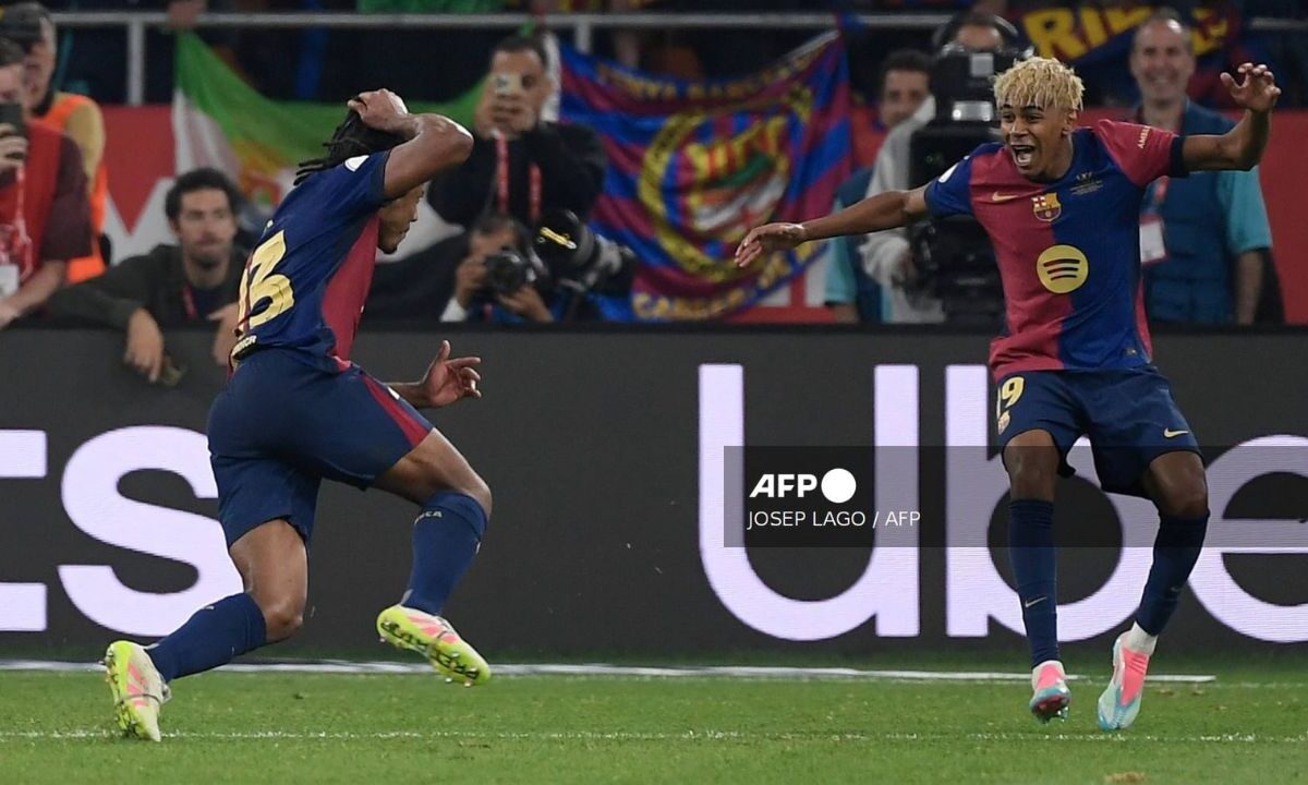 Con una dramática definición y un ambiente de tensión en el partido, el Barcelona se lleva la Copa del Rey ante el Real Madrid.