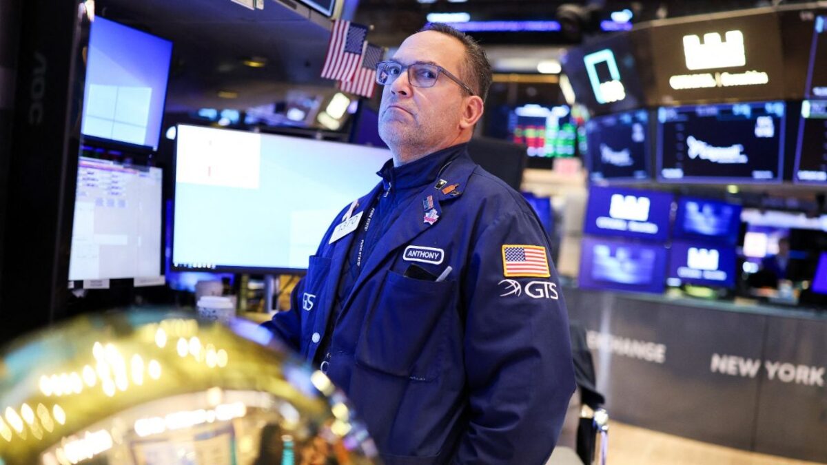 Cae la bolsa de Nueva York tras "Día de la Liberación".