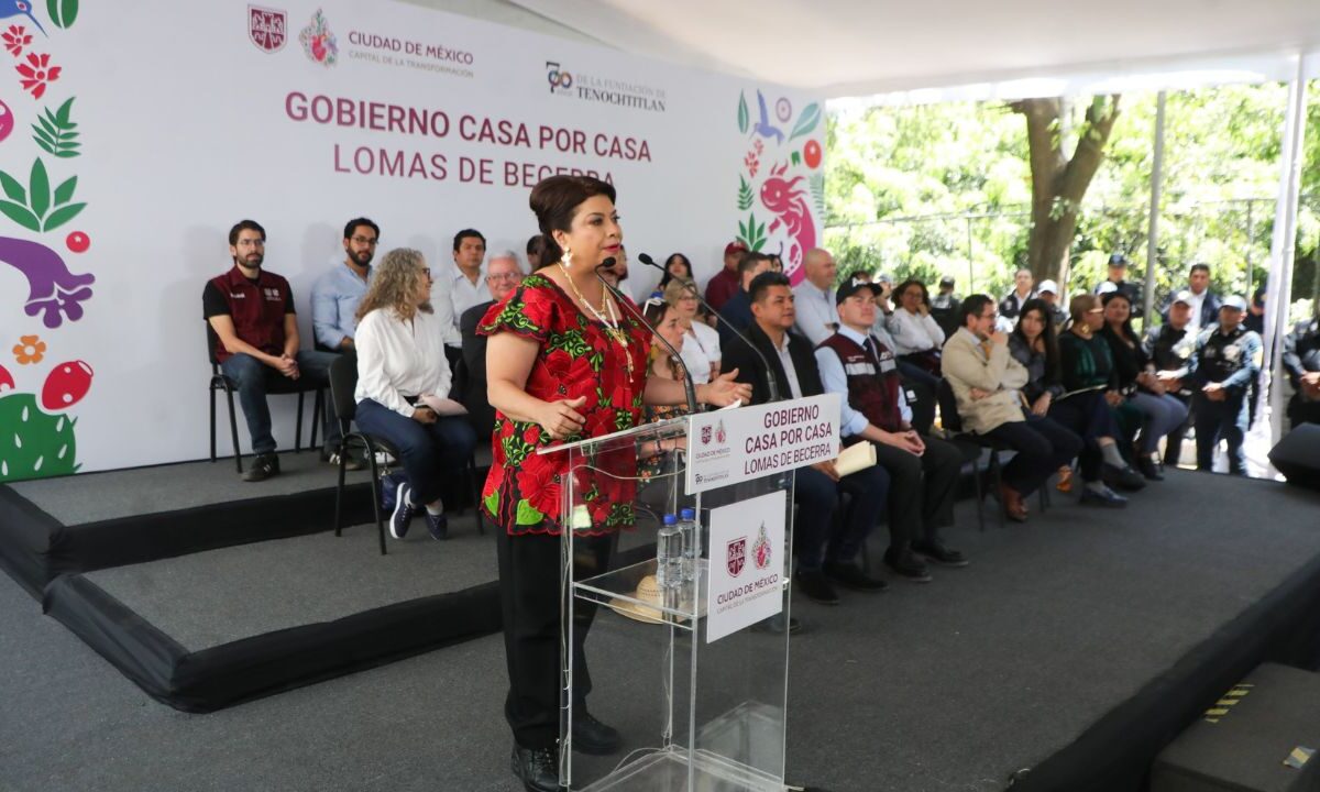 Clara Brugada aseguró que no se puede permitir clasismo en la definición sobre el espacio público en beneficio de la población.