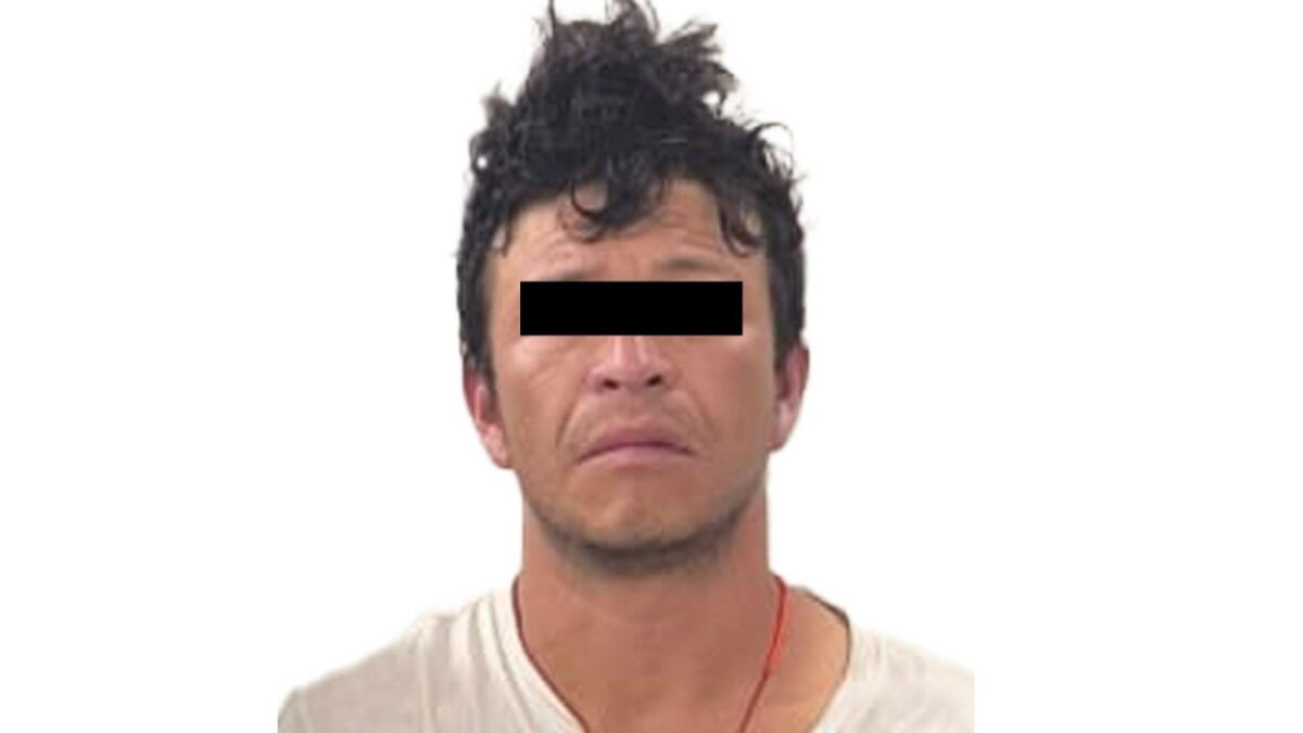 Elementos de la FGJEM detuvieron a Francisco o Jesús "N" presunto implicado en el homicidio de 5 personas en Tecámac, entre ellas su esposa.