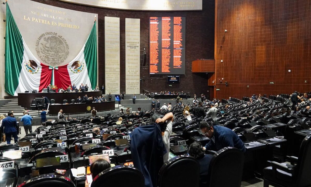 El Pleno de la Cámara de Diputados aprobó el Plan Nacional de Desarrollo.