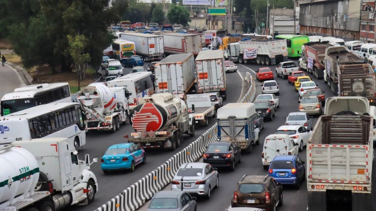 Cancelan megamarcha de transportistas en la CDMX