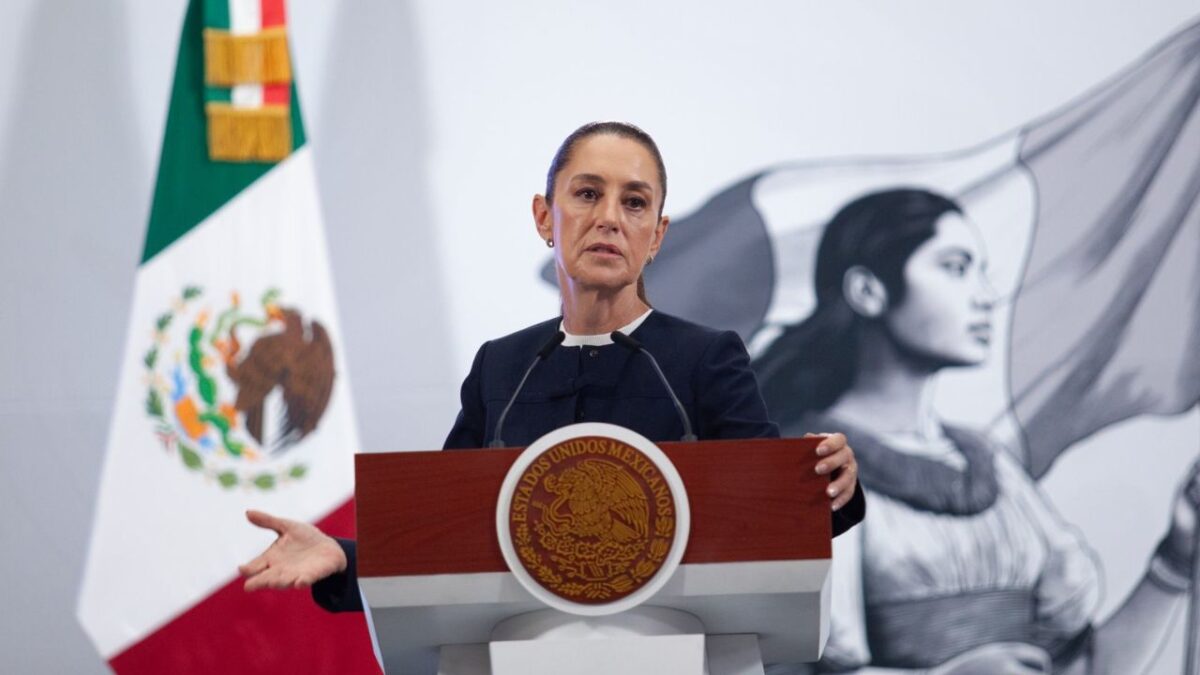 La presidenta Claudia Sheinbaum señaló que una de las 2 órdenes ejecutivas que firmó Trump sobre los aranceles automotrices, es un reconocimiento del valor del TMEC.