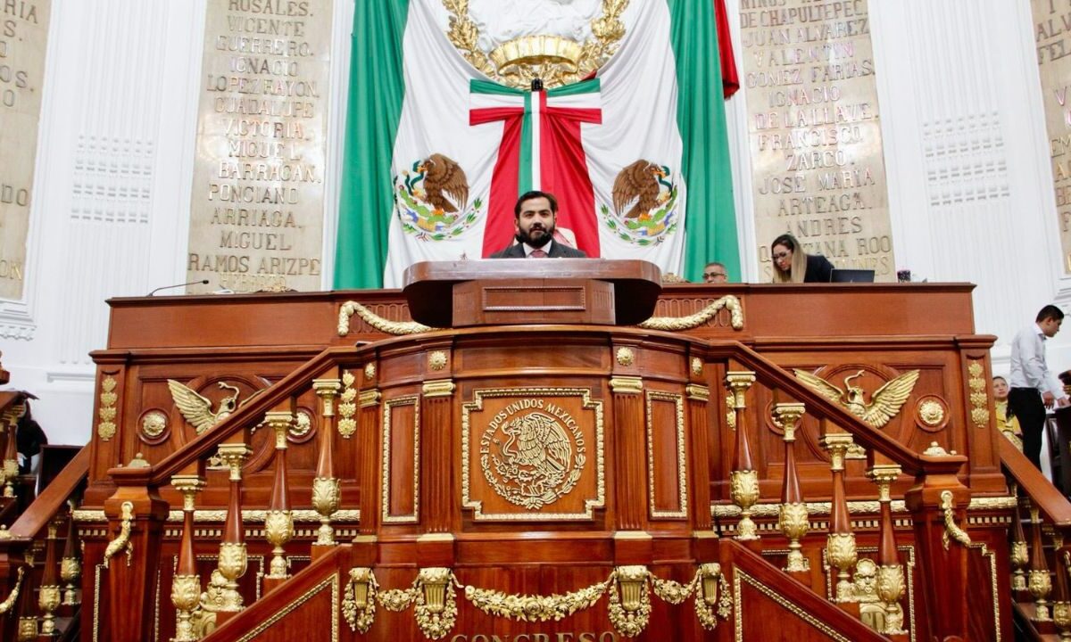 El Congreso de la Ciudad de México exhortó a la Fiscalía de Justicia capitalina y la Secretaría de la Contraloría a llevar a cabo las investigaciones necesarias para esclarecer los hechos en el festival Ceremonia.