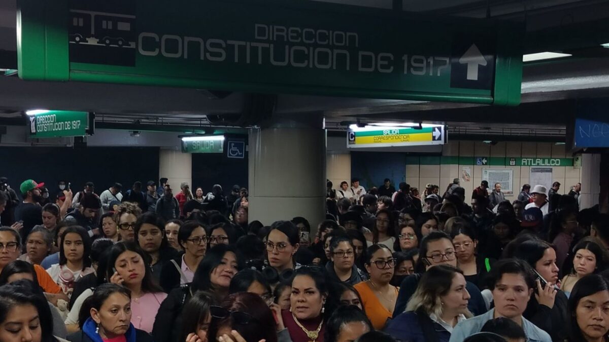 El Congreso de la Ciudad de México pide al Metro atender calor en estaciones y trenes.