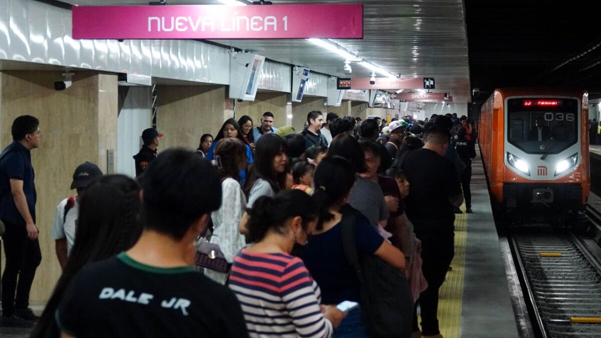 Conoce el horario del Metro y Metrobús para este 1 de mayo