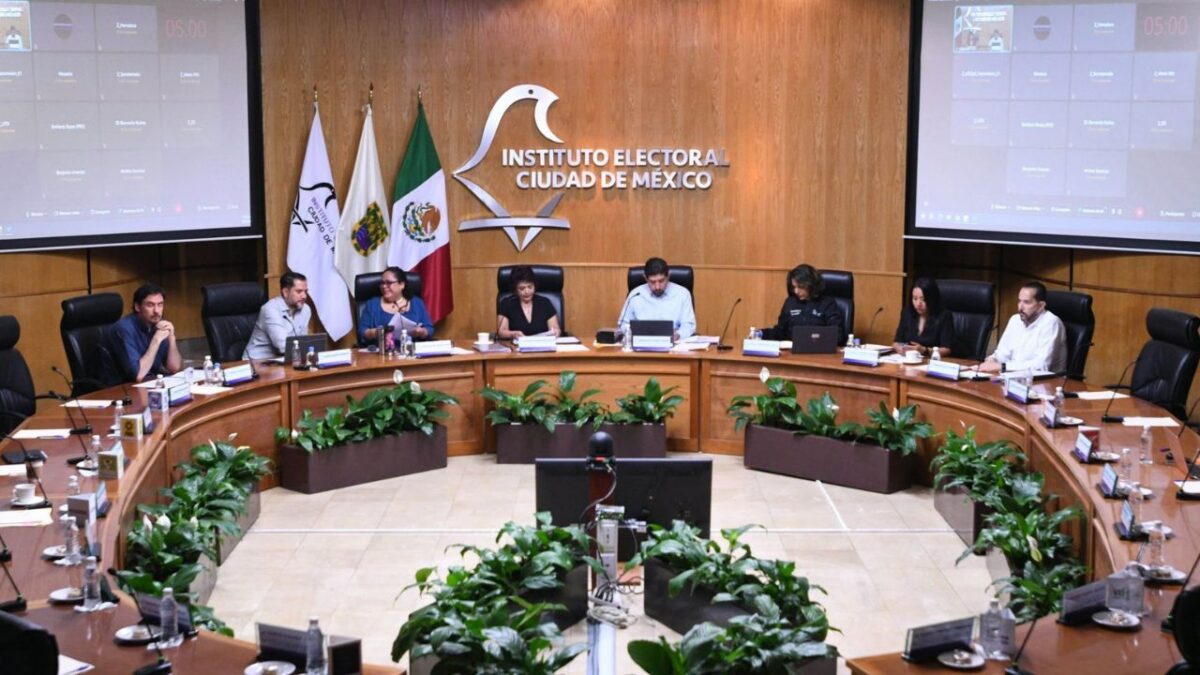 El IECM invitó a las personas candidatas a cumplir con esta obligación y a la ciudadanía a que consulte este micrositio.