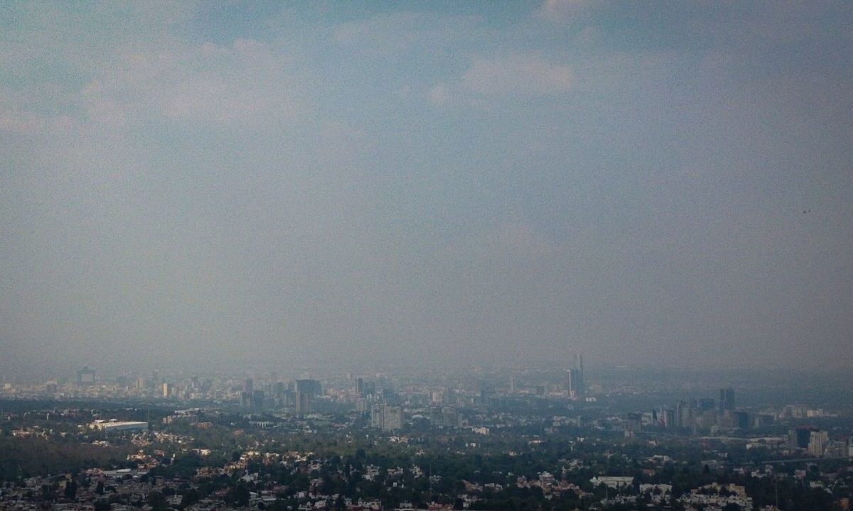 Por segundo día consecutivo, la Comisión Ambiental de la Megalópolis (CAMe) informó que se mantiene la Fase 1 de contingencia ambiental por ozono en la zona Metropolitana del Valle de México.