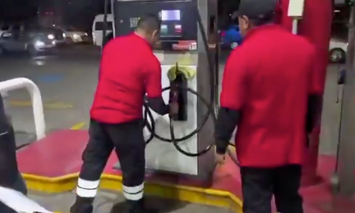 El Titular de Profeco denunció el ataque que sufrieron verificadores de combustible, por empleados de una gasolinera Servifácil en Chalco.