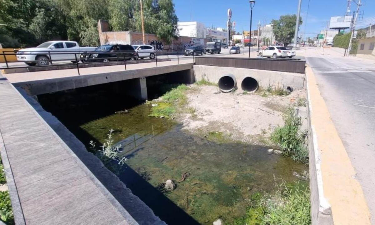 La Comisión Estatal del Agua (CEA) de SLP reveló que la descarga de aguas negras en el Tangamanga es por las obras de Himalaya.