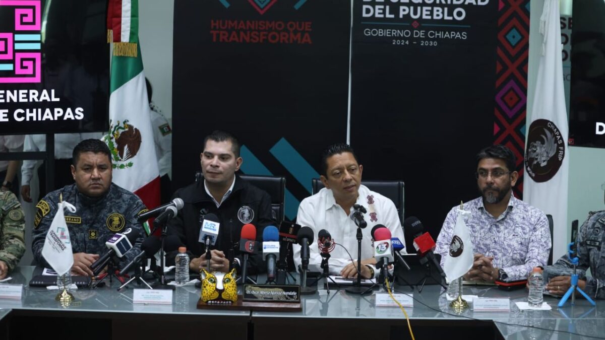 La policía estatal informó de la detención de tres sujetos, entre ellos Ataulfo N, presunto responsable del secuestro del hermano de Julión.
