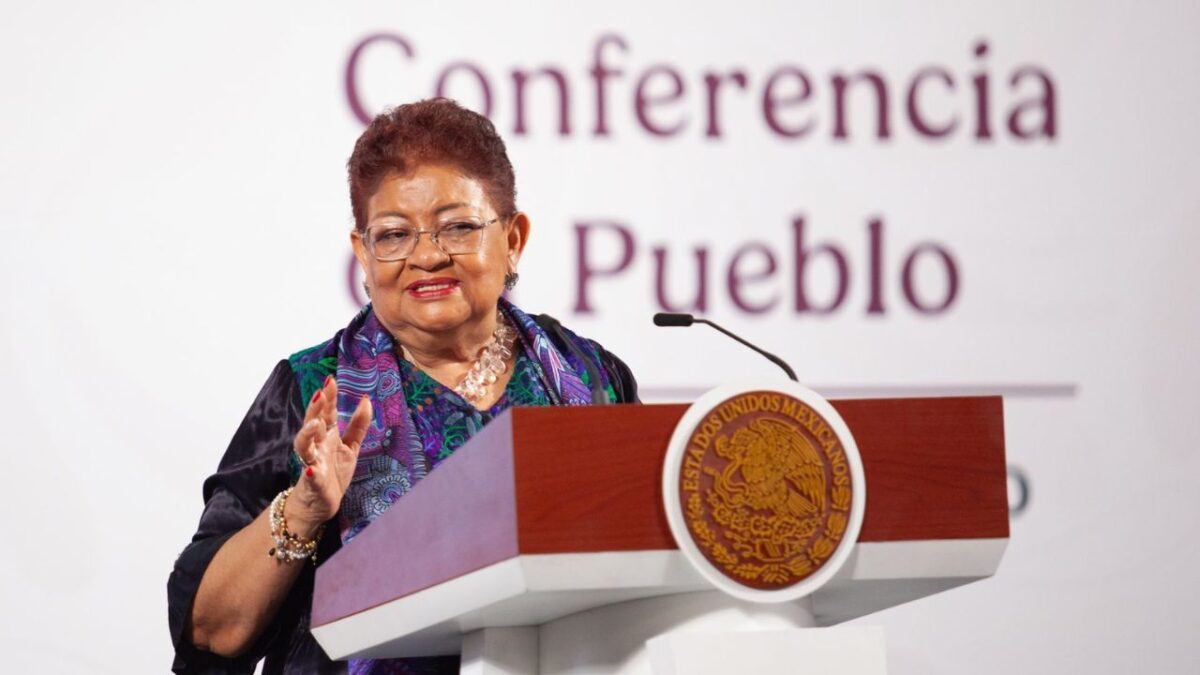 Ernestina Godoy, consejera jurídica de la Presidencia participará en la quinta mesa de diálogo de la Secretaría de Gobernación (Segob) con colectivos de búsqueda de desaparecidos.