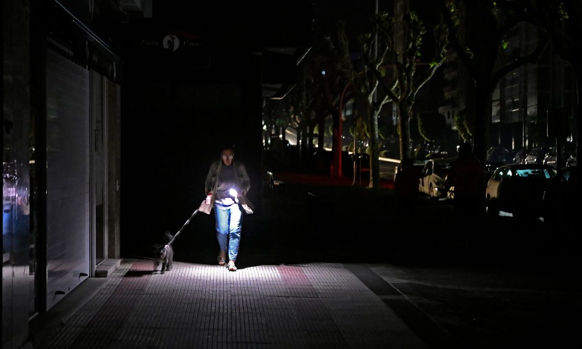 Autoridades españolas analizan si el suceso caótico fue un fallo técnico o un ciberataque que se dieron en España.