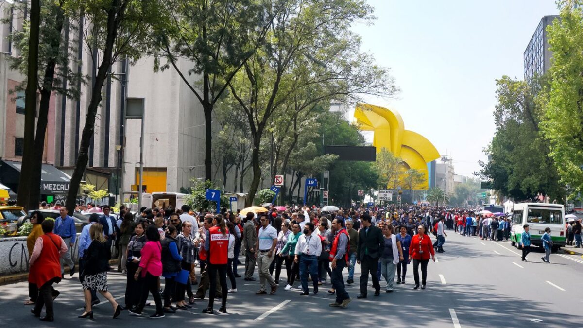 En punto de las 11:30 del próximo martes, se activarán los altavoces de la Alerta Sísmica para comenzar el protocolo de evacuación y despliegue de cuerpos de emergencia.