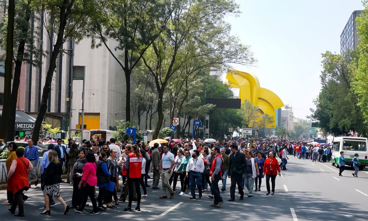 En punto de las 11:30 del próximo martes, se activarán los altavoces de la Alerta Sísmica para comenzar el protocolo de evacuación y despliegue de cuerpos de emergencia.