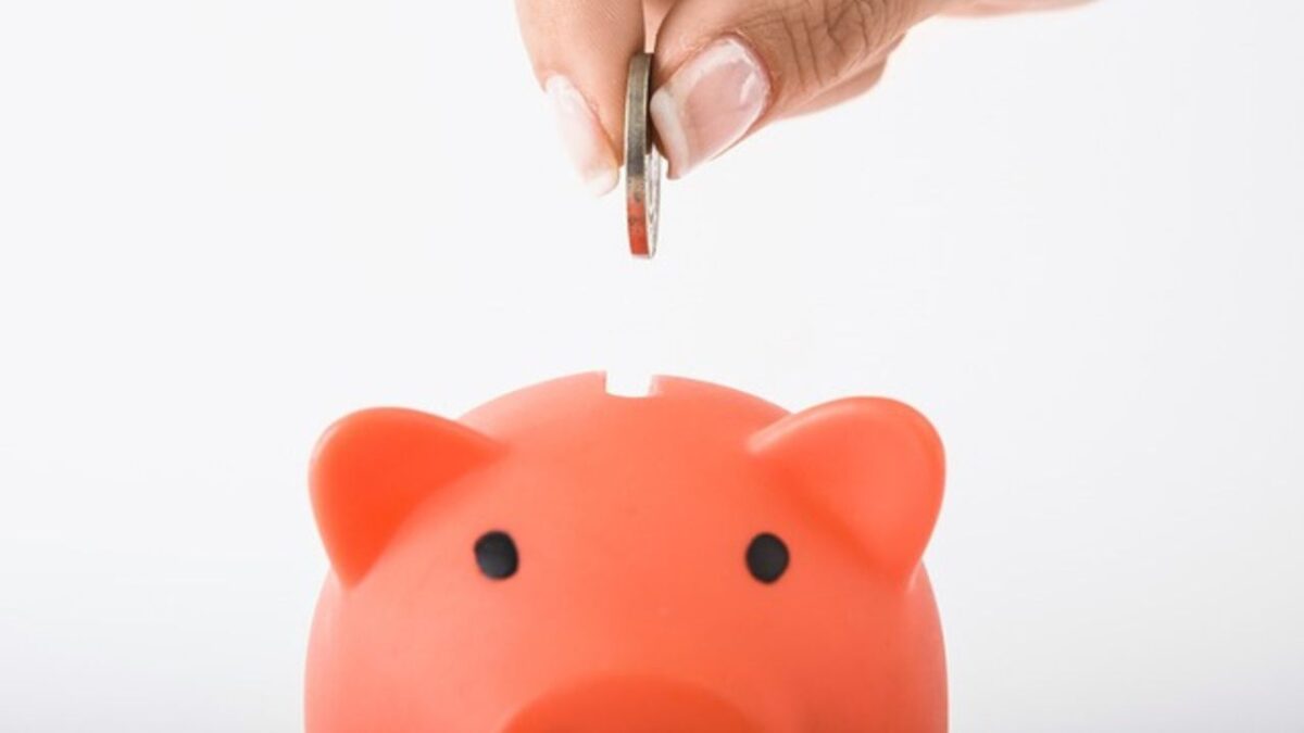 Esto debes saber antes de abrir una cuenta de ahorro para niños, según Condusef.
