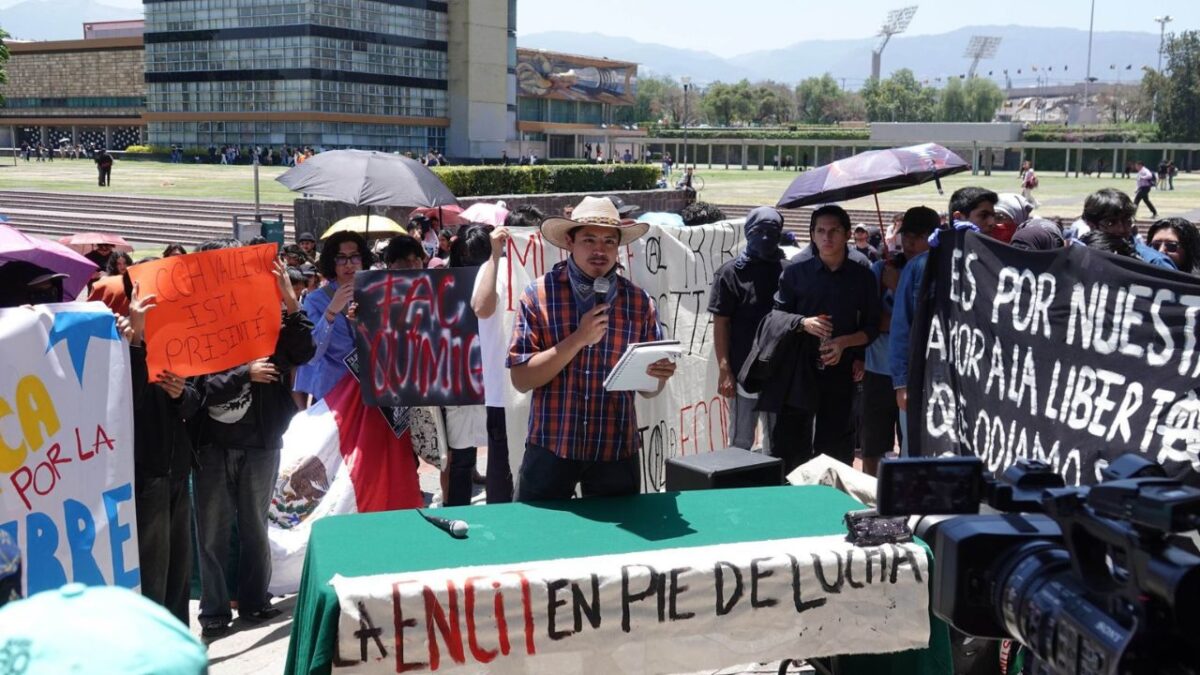 Tras alcanzar acuerdos, autoridades universitarias recibieron las instalaciones de seis facultades de la UNAM que permanecían en paro.