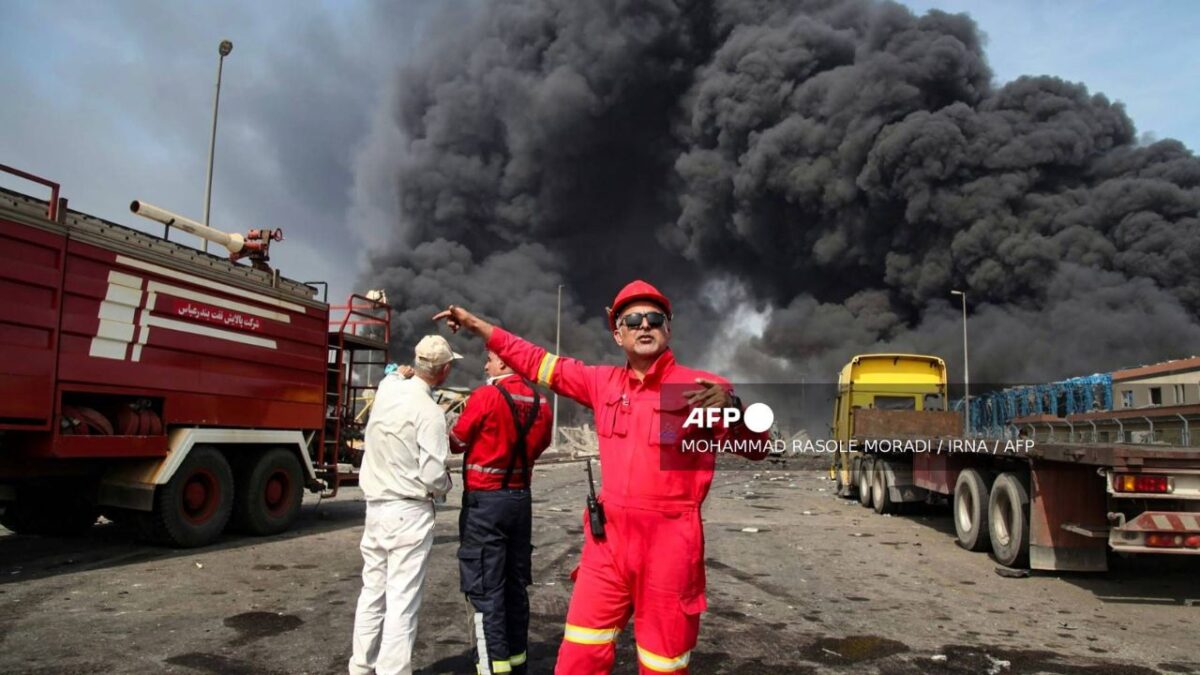 Explosión en puerto de Irán deja 500 heridos