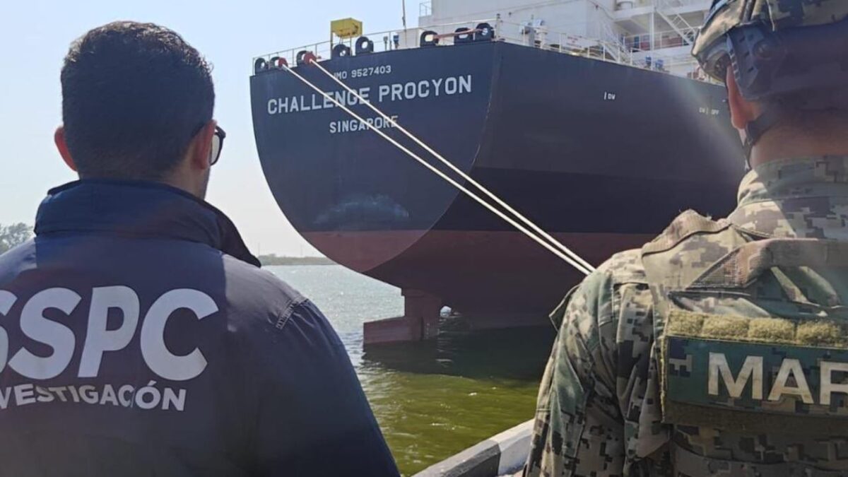 FGR va contra las agencias aduanales y los funcionarios por el buque huachicolero que arribó a Tamaulipas.