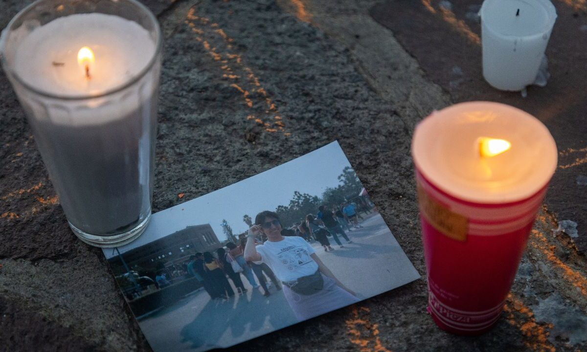 Familiares y amigos de los fotoperiodistas, tras acudir a sus sepelios reiteraron su petición de justicia y castigo a los responsables.