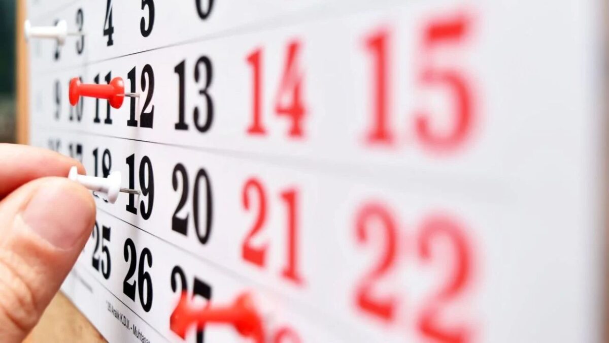 ¿Estás pensando en salir de vacaciones? Aquí te decimos si la Ley contempla días de descanso obligatorio o puentes para abril 2025.