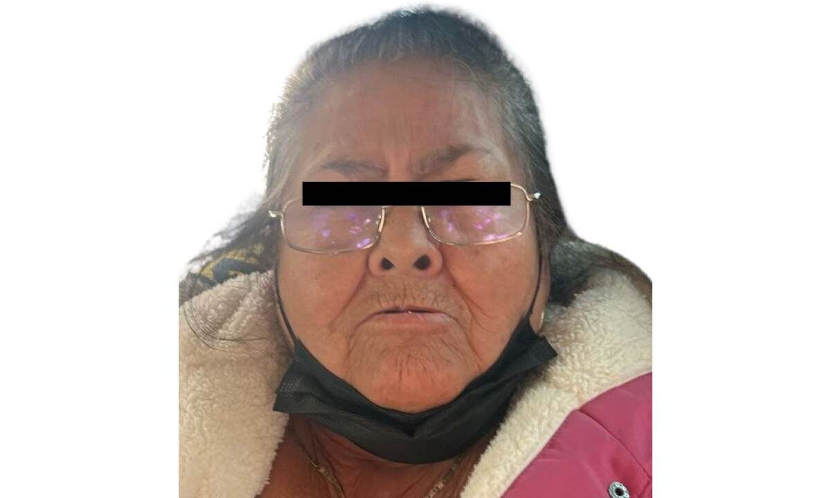 La tarde de este viernes, autoridades del Edomex ingresaron al penal de Chalco a Carlota, abuelita que mató a dos "okupas".
