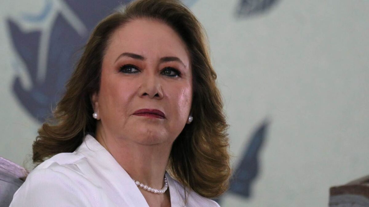 Juzgadores tendrán que salir a las calles a escuchar a la población, dijo la ministra Yasmín Esquivel.