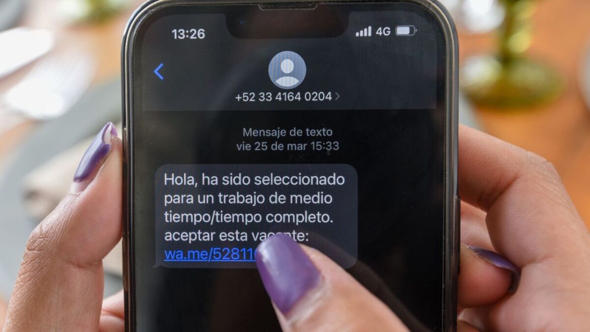 Propone PAN regular ofertas de empleo en internet