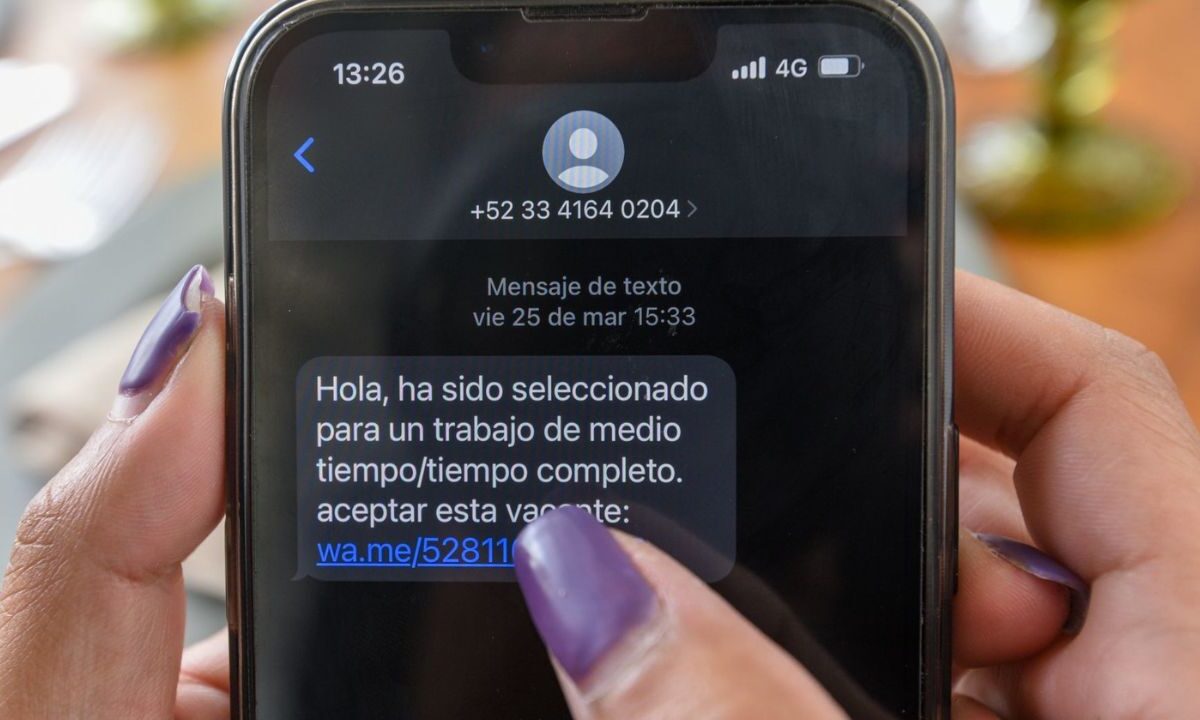 Propone PAN regular ofertas de empleo en internet