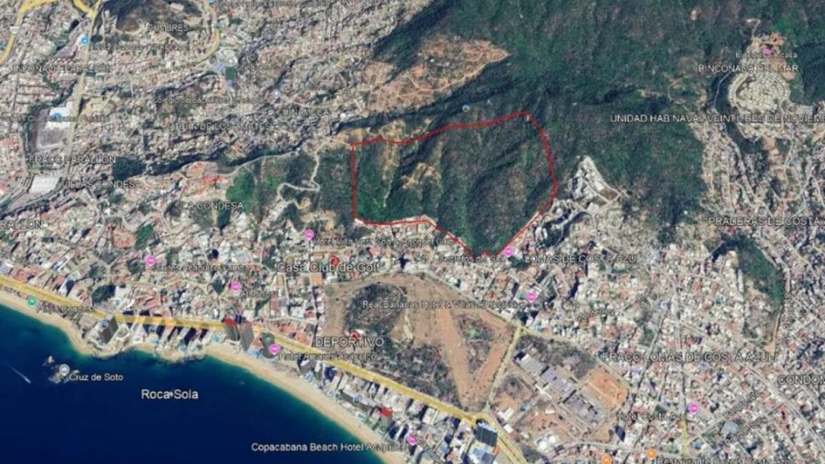 En el mapa de la inmobiliaria, se registra la invasión que fue retirada por autoridades en días recientes.
