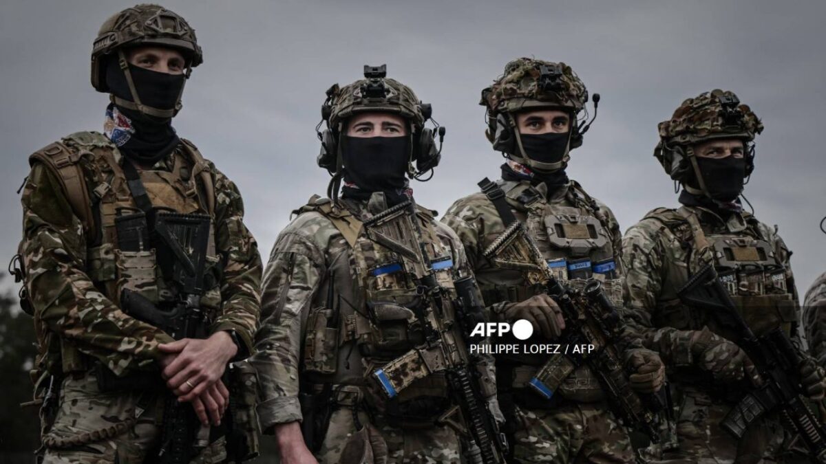 El Senado aprobó un dictamen por el que autoriza a la Presidenta permitir el ingreso del personal militar del Ejército de Francia.