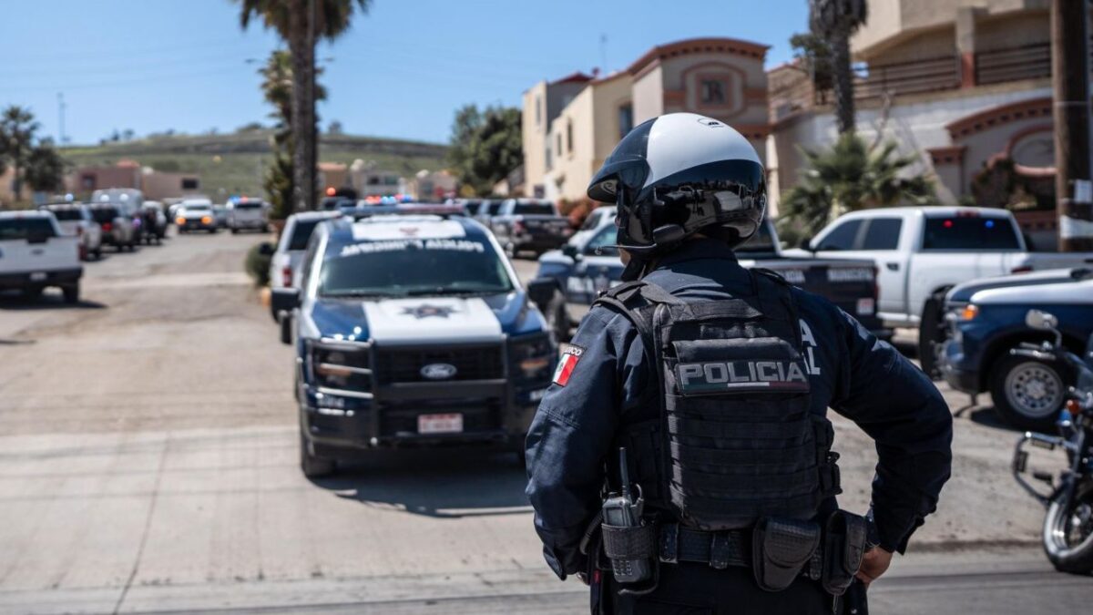 Denuncian vecinos de Teocaltiche colusión entre CJNG y policías estatales