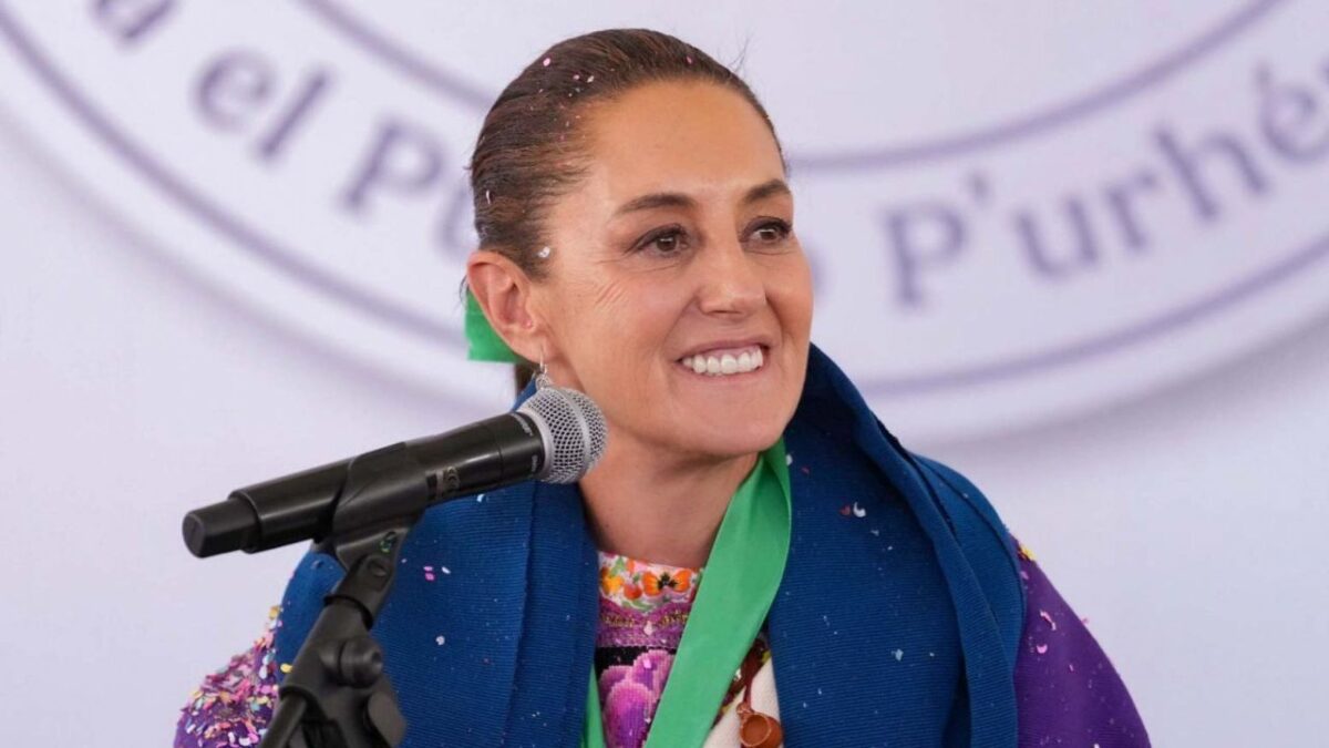 Claudia Sheinbaum señaló que la mejor defensa ante los aranceles, impuestos por Estados Unidos, es que México produzca lo que consume.