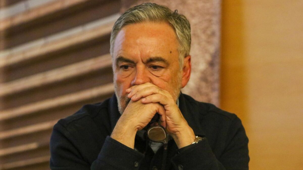Ramírez Cuéllar manda carta a coordinadores de la Cámara de Diputados sobre iniciativa de fuero.