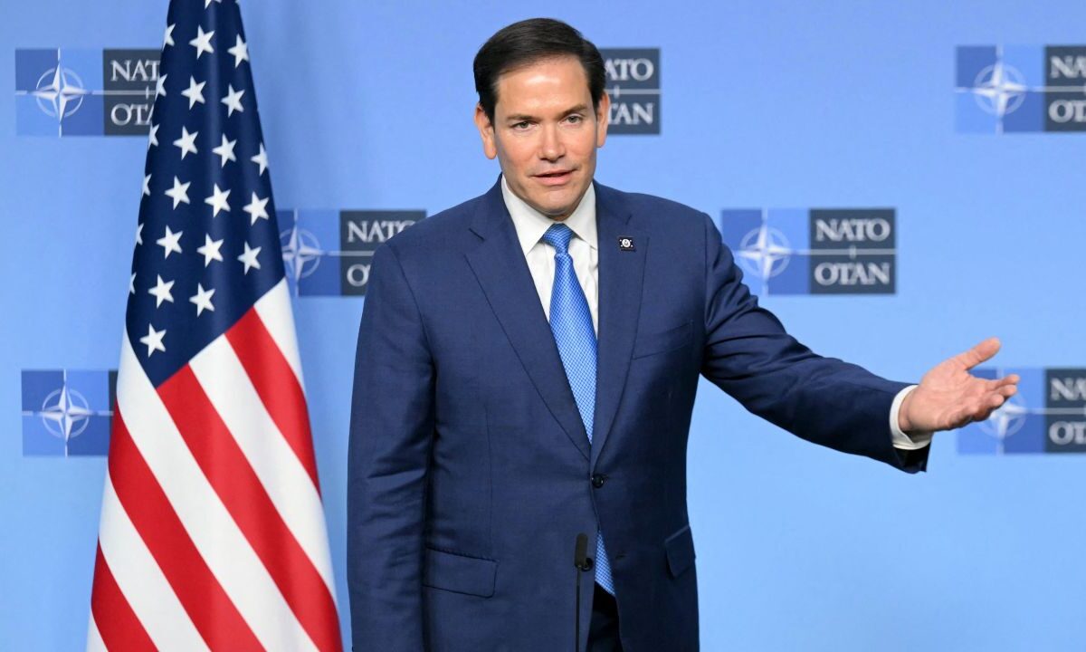 Desde Bruselas, el secretario de Estado de Estados Unidos, Marco Rubio, aseguró que Washington no se retirará de la OTAN