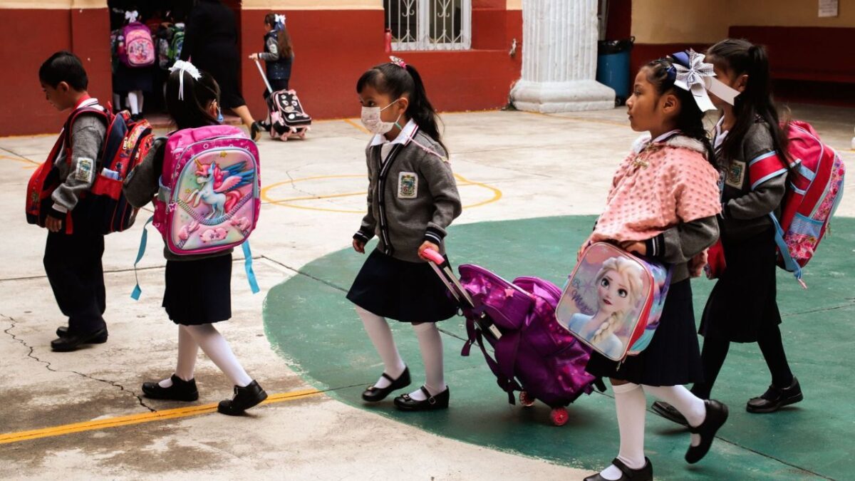Luego de disfrutar la Semana Santa 2025, anota en tu calendario la fecha del regreso a clases marcada por la SEP en educación básica.
