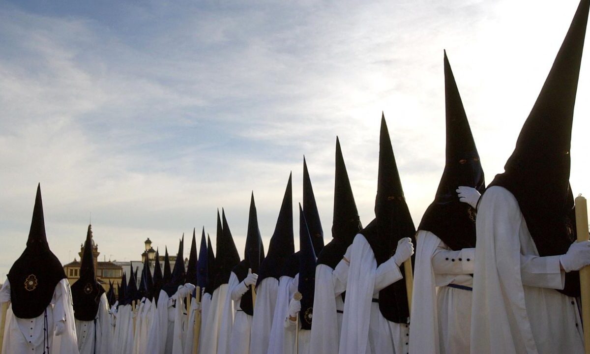 33% de la población mundial —aproximadamente 2,600 millones de personas— profesa el cristianismo