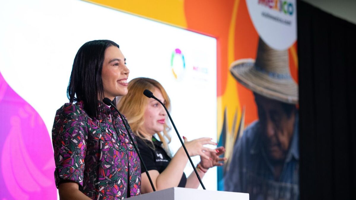 La secretaria de Turismo del Gobierno de México, Josefina Rodríguez Zamora, inauguró el “Diálogo de Capitanas y Capitanes de la Industria”.