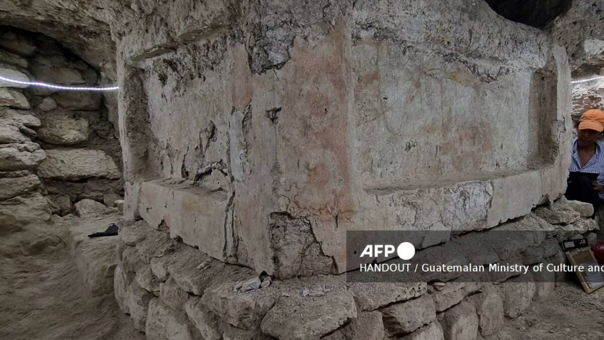 Encuentran un altar teotihuacano en una ciudad maya
