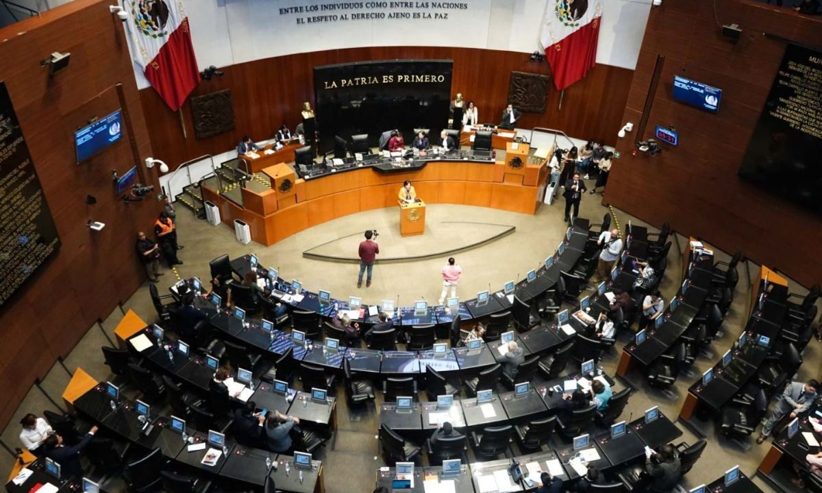 A Morena le faltaron por primera vez 3 votos para lograr la mayoría calificada y aprobar a los nuevos magistrados electorales del país.