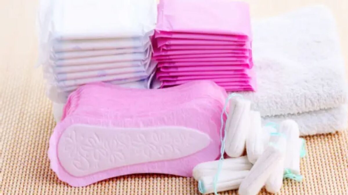 Millones de mujeres enfrentan cada mes una carga económica tras los productos de higiene menstrual