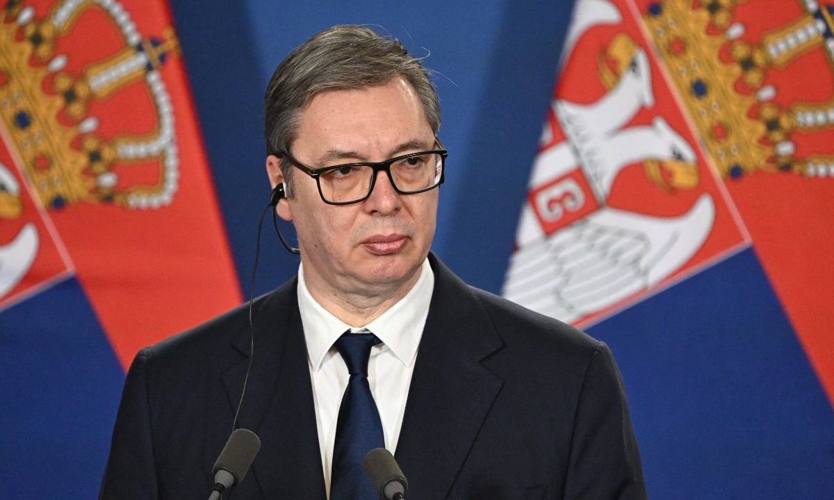 Richard Grenell lamento que Aleksandar Vucic tuviera que pausar su visita a EU. 